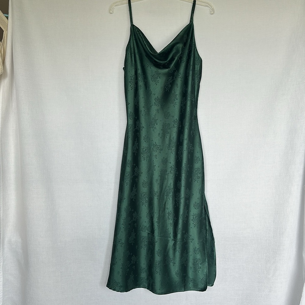 Inspired Hearts Cowl Neck Floral Midi emerald green Dress Size XL - Picture 4 of 11